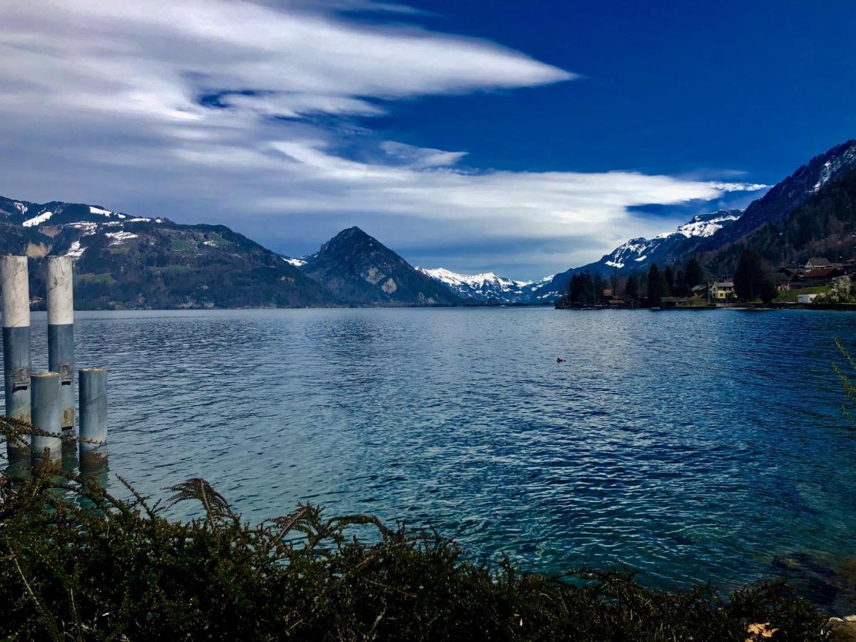 Privatzimmer Am Thunersee Apartment Leissigen Luaran gambar